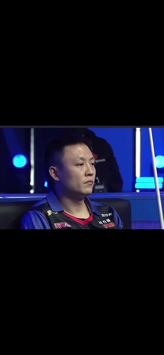 在观看他的 在观看他的