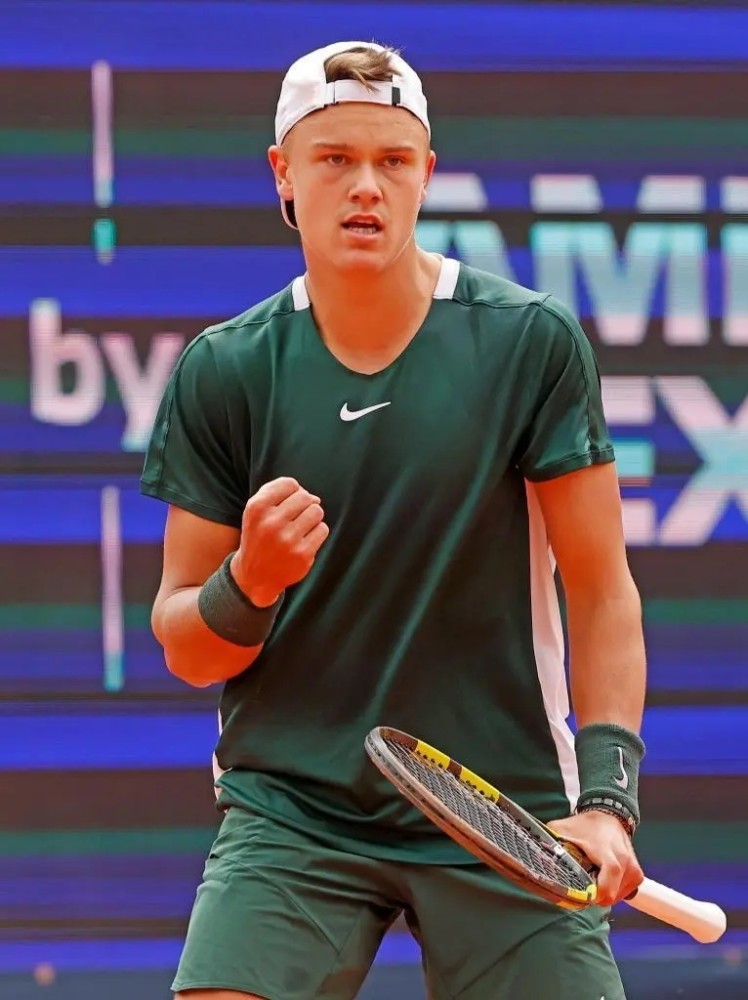 限制下更加 限制下更加